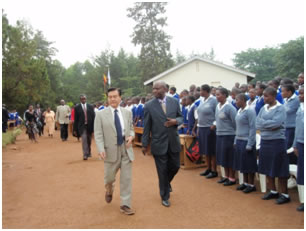 Ambassador Welcomed by the students