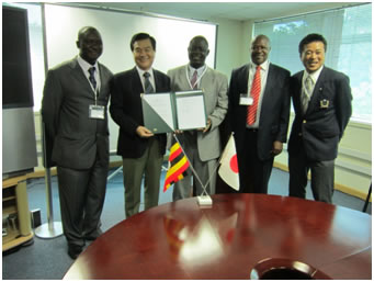 Handing over of the Grant Contract
